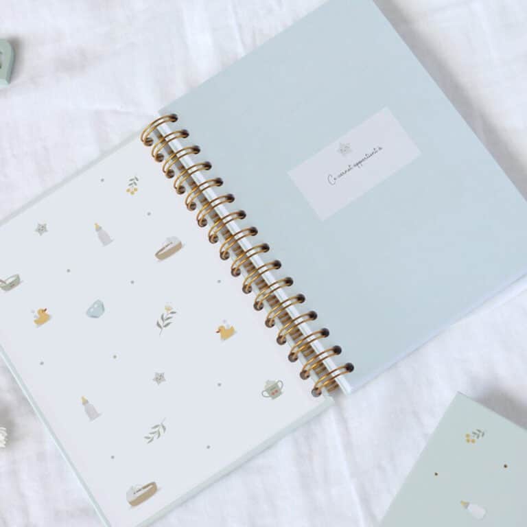 Carnet de suivi de bébé zü