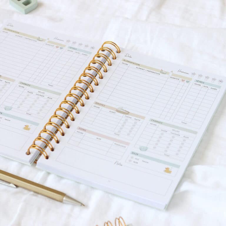 Carnet de suivi de bébé zü