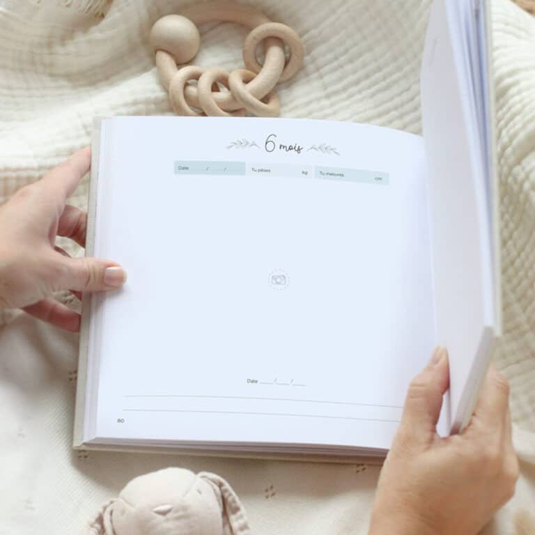Livre souvenirs de bébé, première année zü