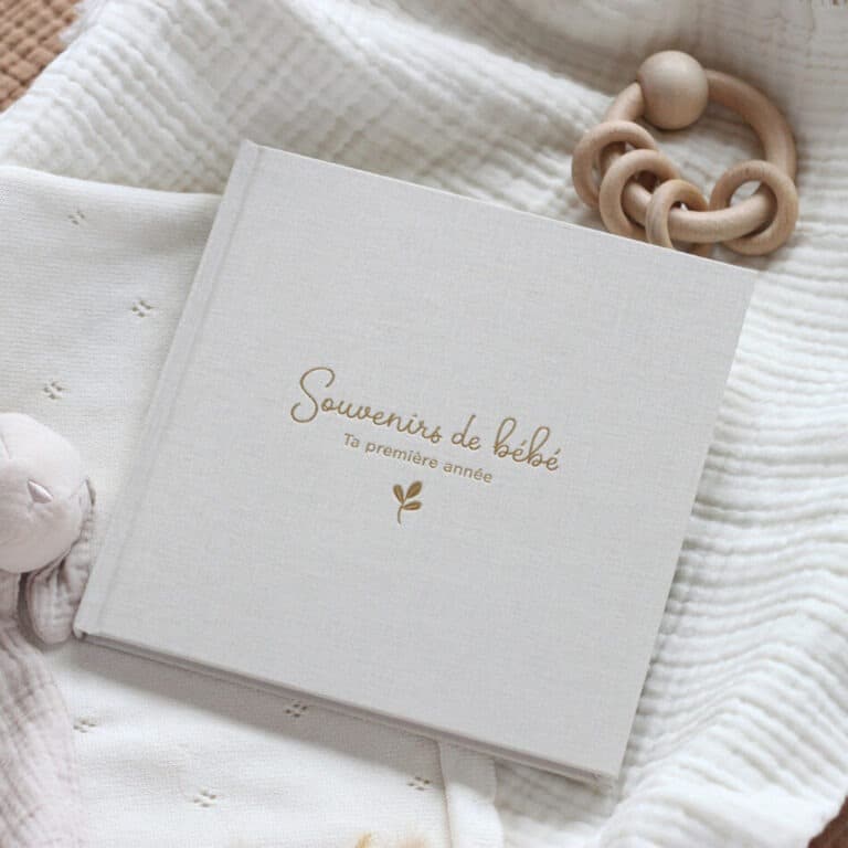 Livre souvenirs de bébé, première année zü