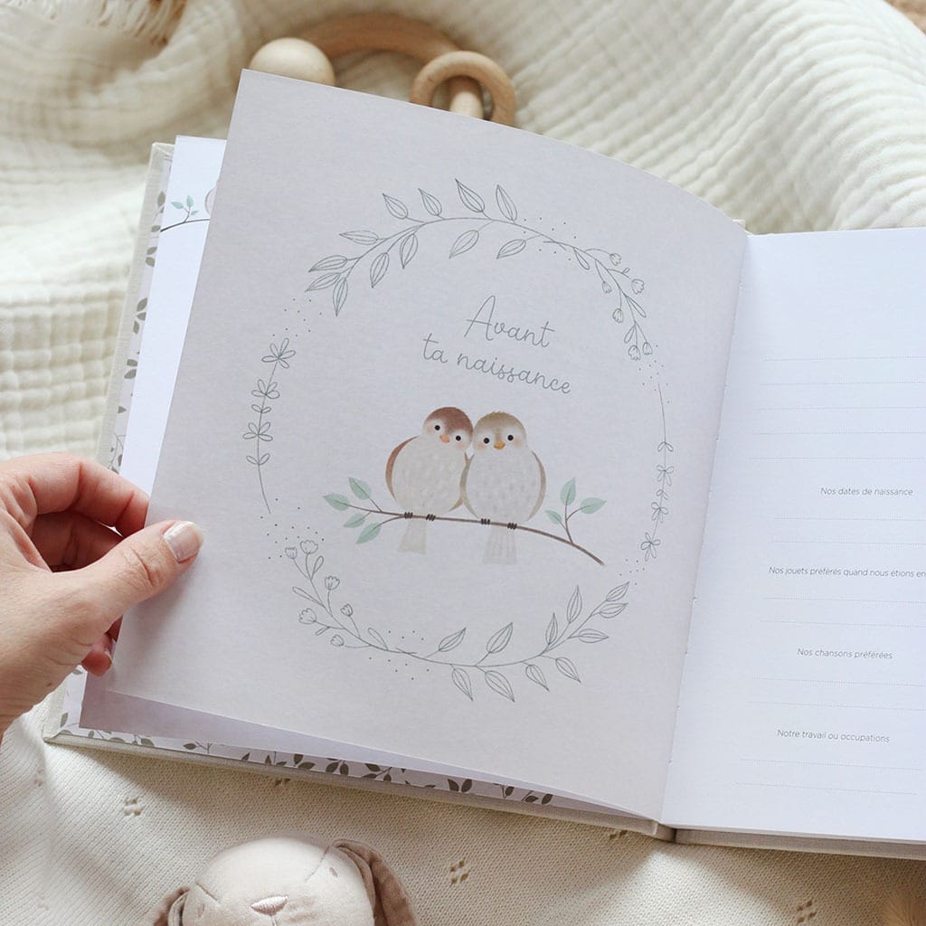 Livre souvenirs de bébé, première année zü