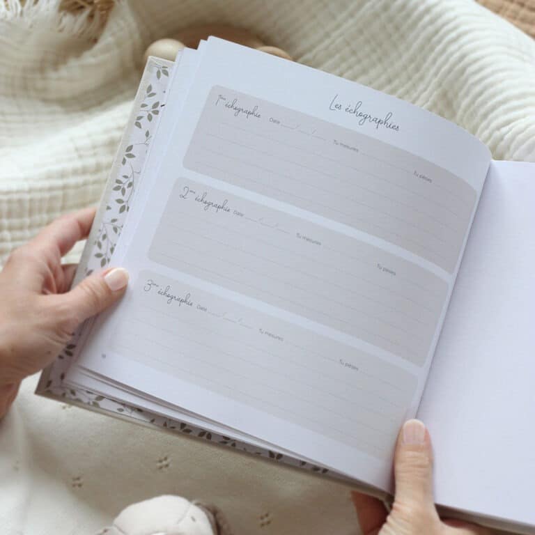 Livre souvenirs de bébé, première année zü