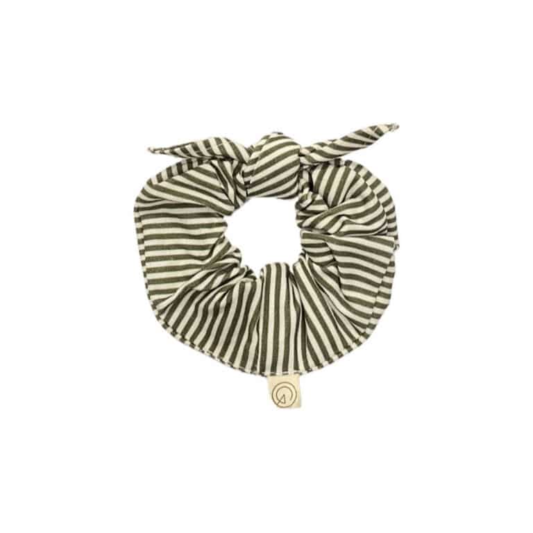 chouchou XL rayures kaki gabrielle paris sur fond blanc