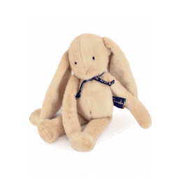 une peluche lapin beige Maïlou, vue de face sur fond blanc