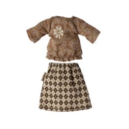 tenue souris grand-mère