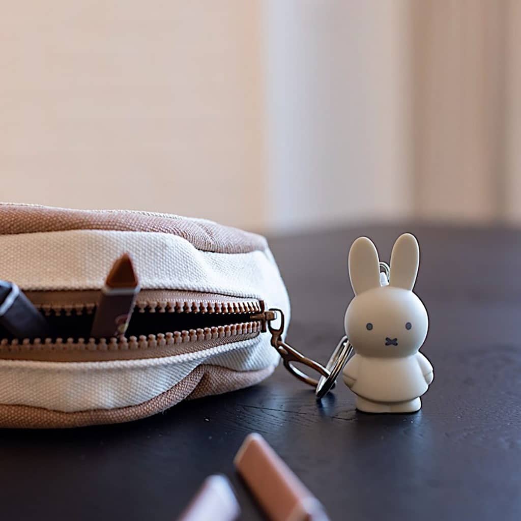 Porte clés miffy sable