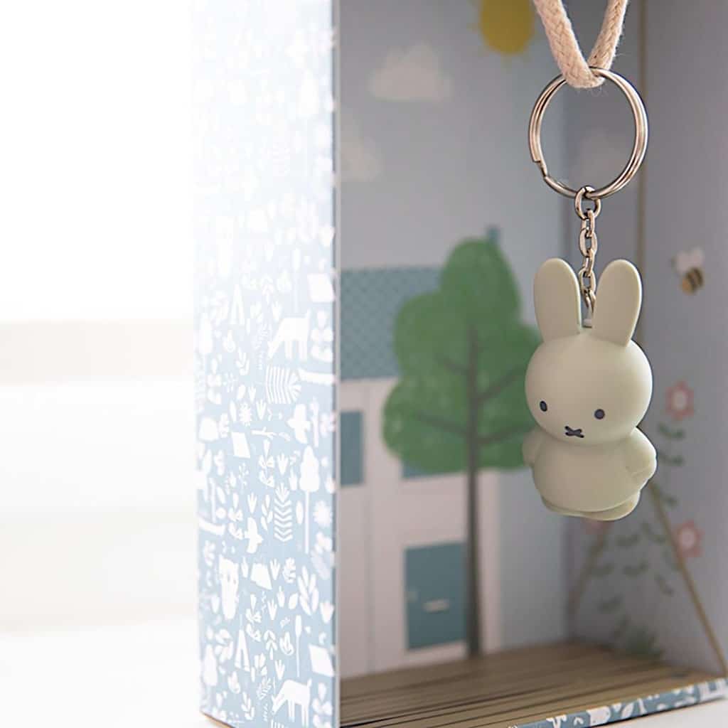 Porte clés miffy sable