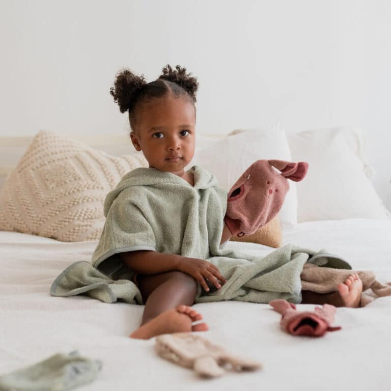 Bibs_cape-de-bain-sage4