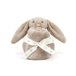 un doudou lapin et sa mini couverture Jellyact, vue de face sur fond blanc