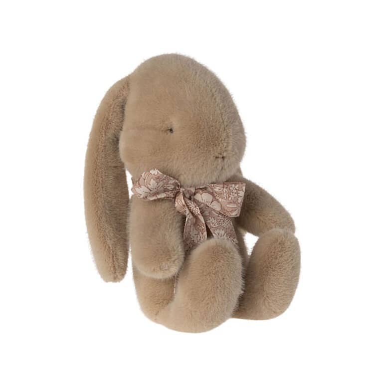 doudou lapin beige maileg fond blanc