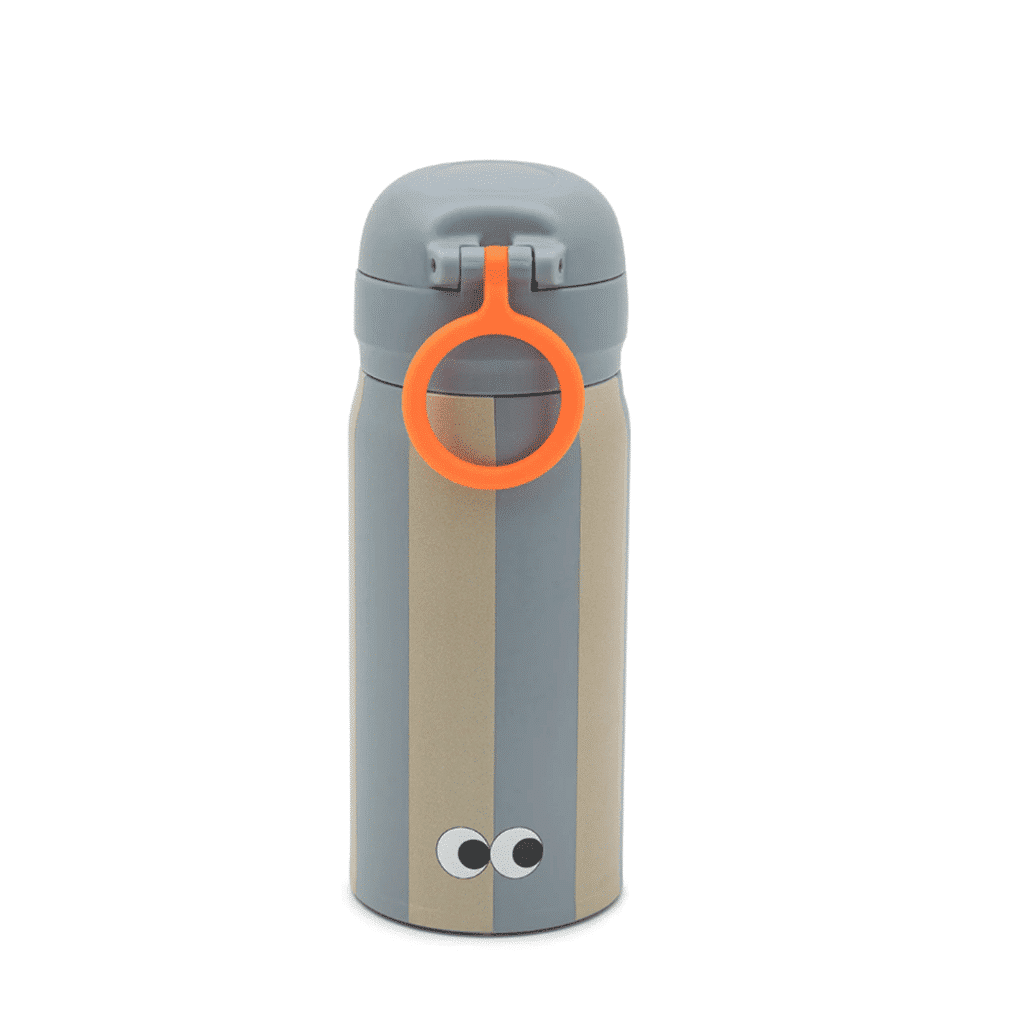 Cette gourde isotherme est vraiment jolie avec ses rayures et son petit dinosaure dessiné dessus.