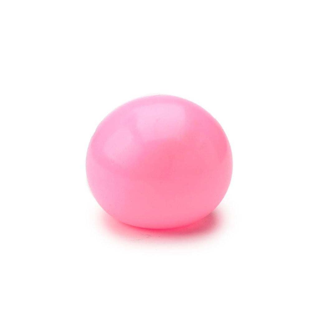 une balle anti-stress en maltose phosphorescente, vue de face sur fond blanc