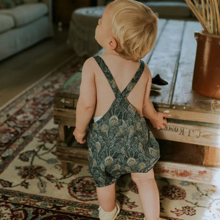 barboteuse liberty queen hera blue ambiance bébé