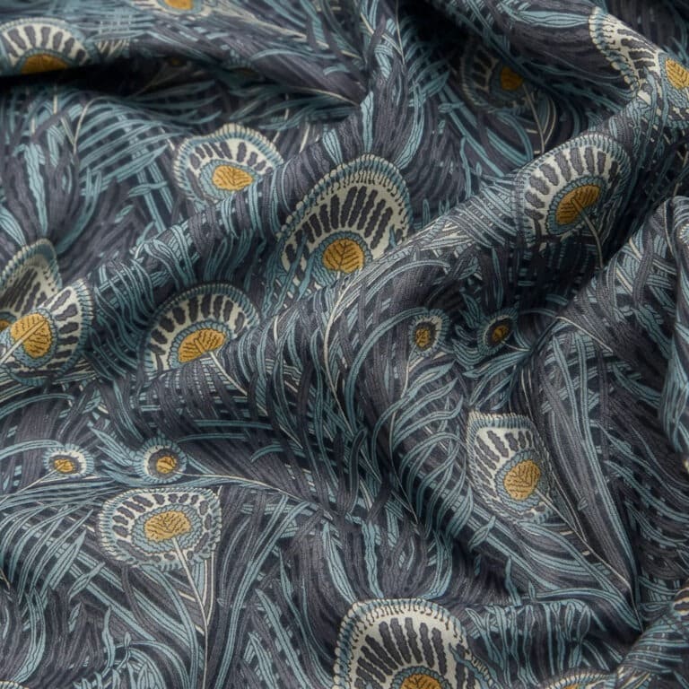 tissu liberty queen hera blue