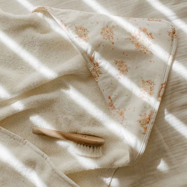 cape de bain bouquet rose in april