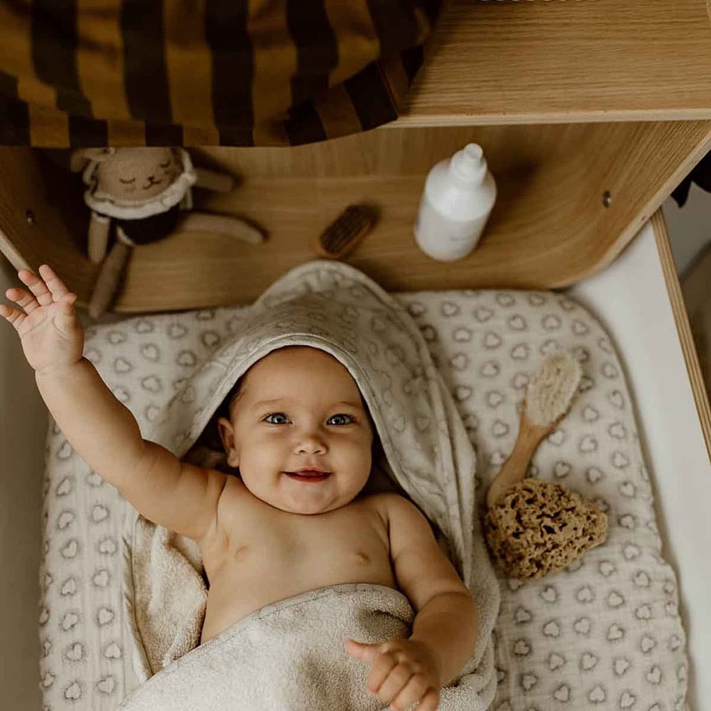 Cape de bain coeur pointillé rose in april