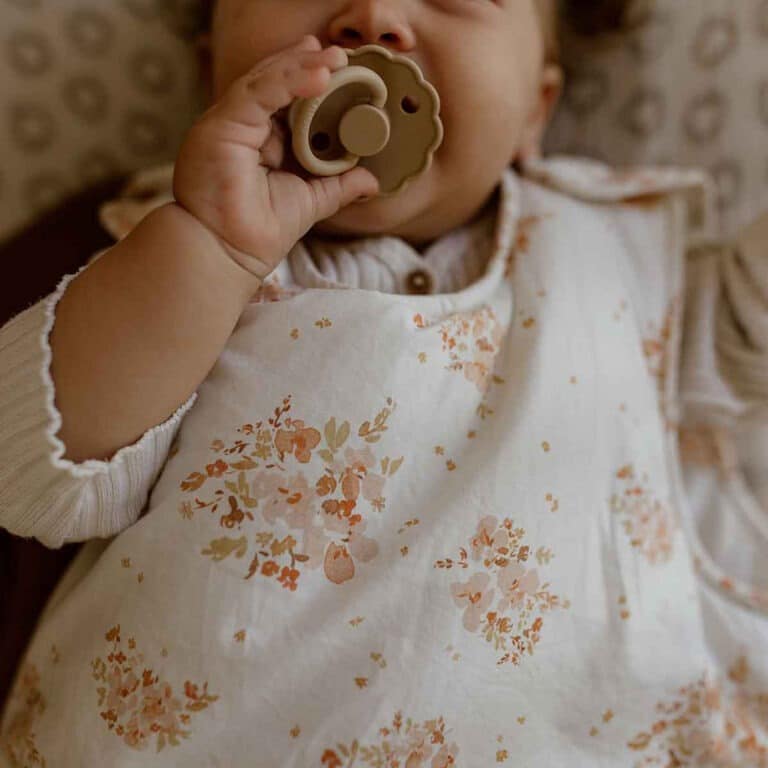 Turbulette motif bouquet de la marque rose in april