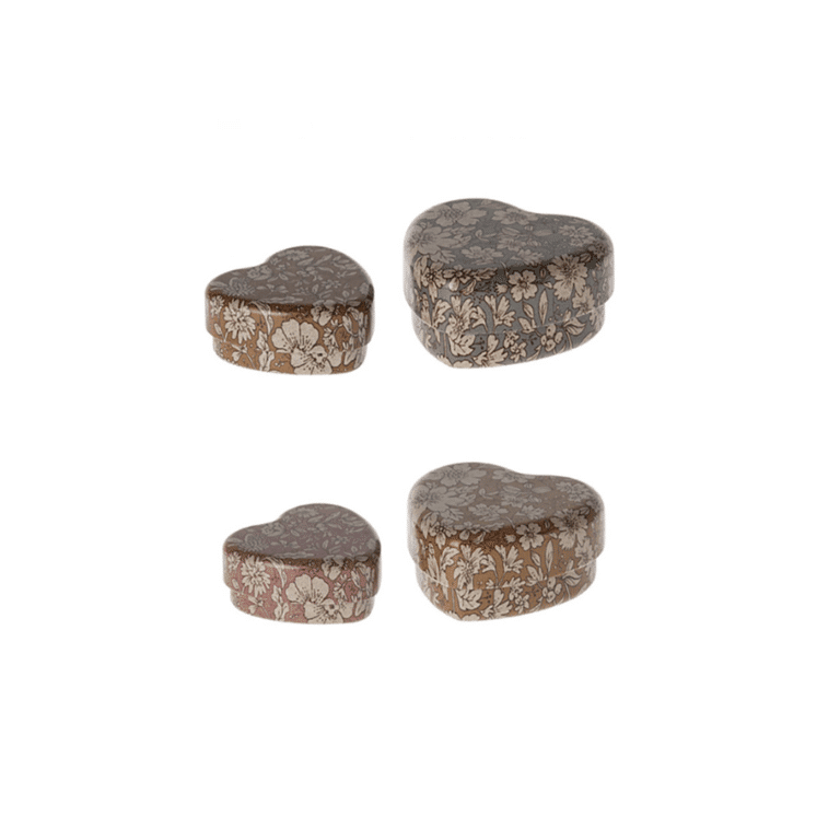 Maileg_boite-dents-forme-de-coeur-avec-fleurs3