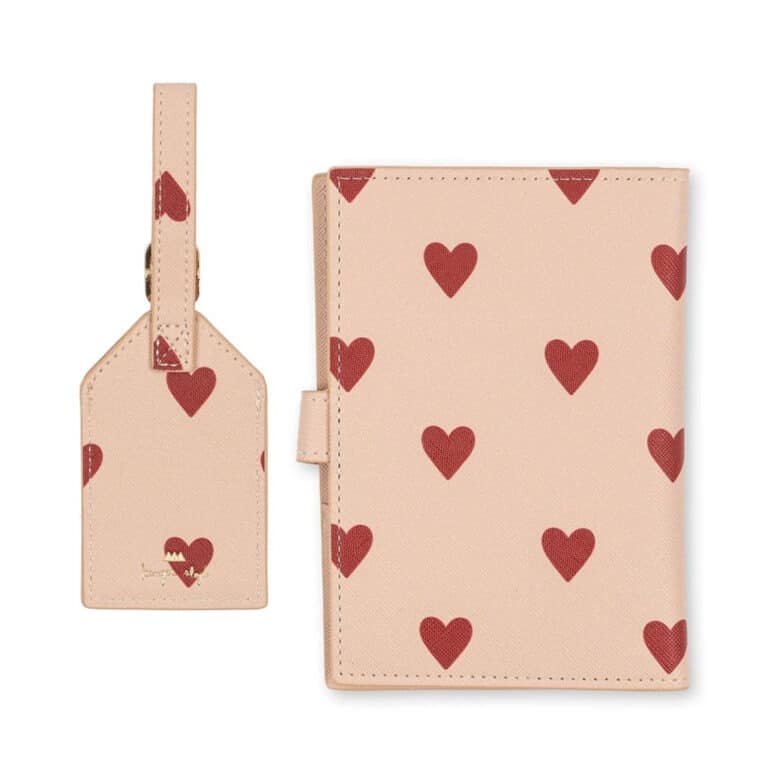 set voyage cœurs konges-slojd de derrière sur fond blanc