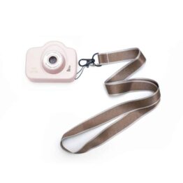 appareil photo rose mrs ertha fond blanc