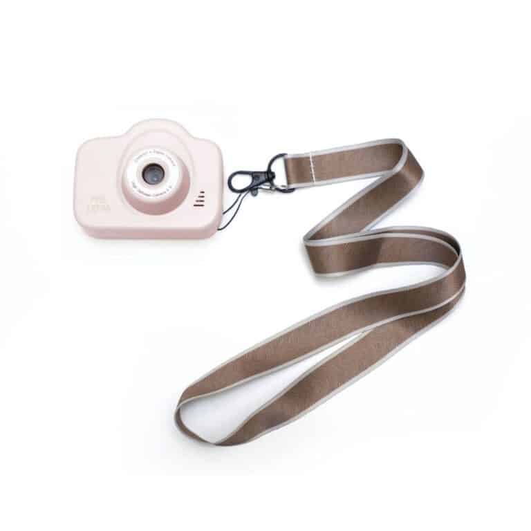 appareil photo rose mrs ertha fond blanc