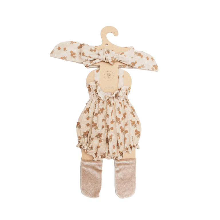 Ensemble pour poupée mrs ertha