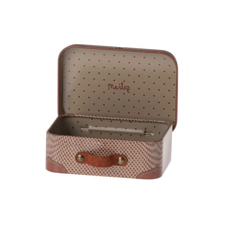 mini valisette rose maileg détail intérieur sur fond blanc