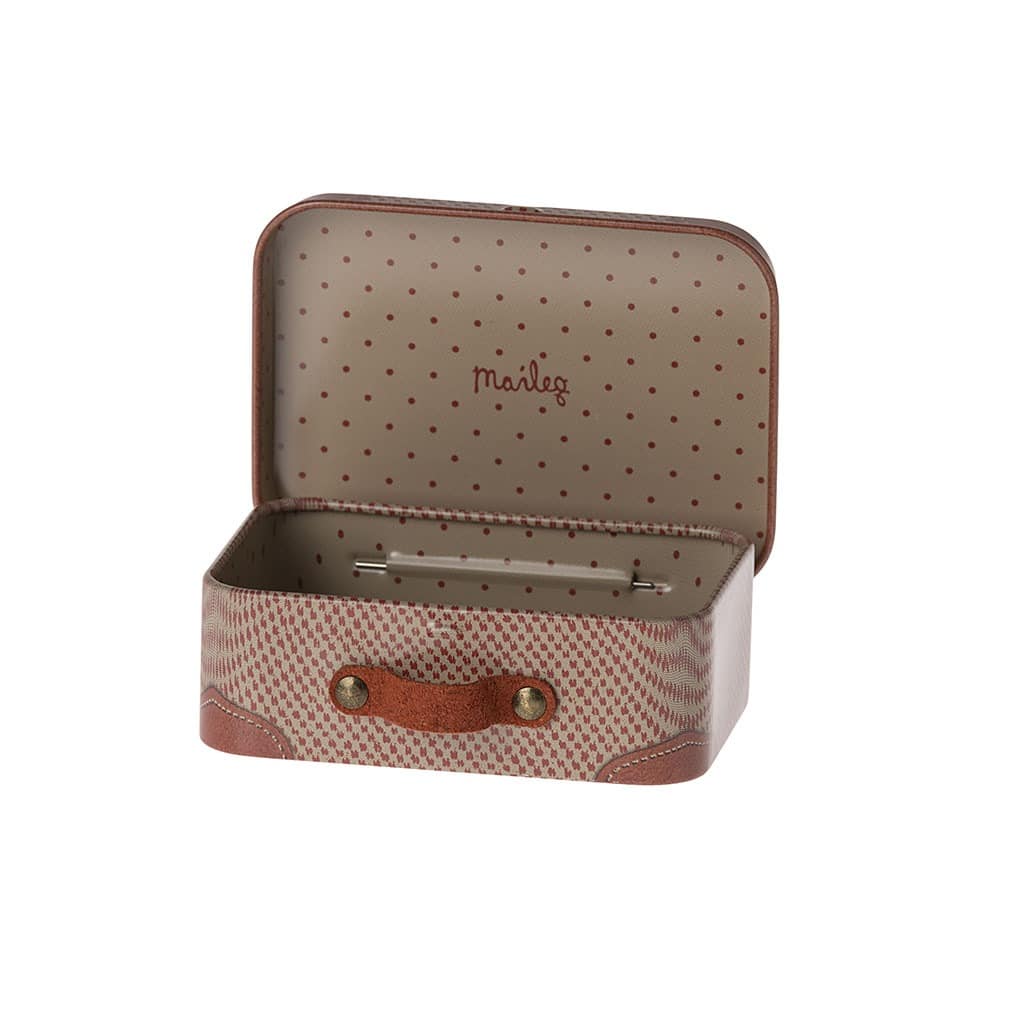 mini valisette rose maileg détail intérieur sur fond blanc