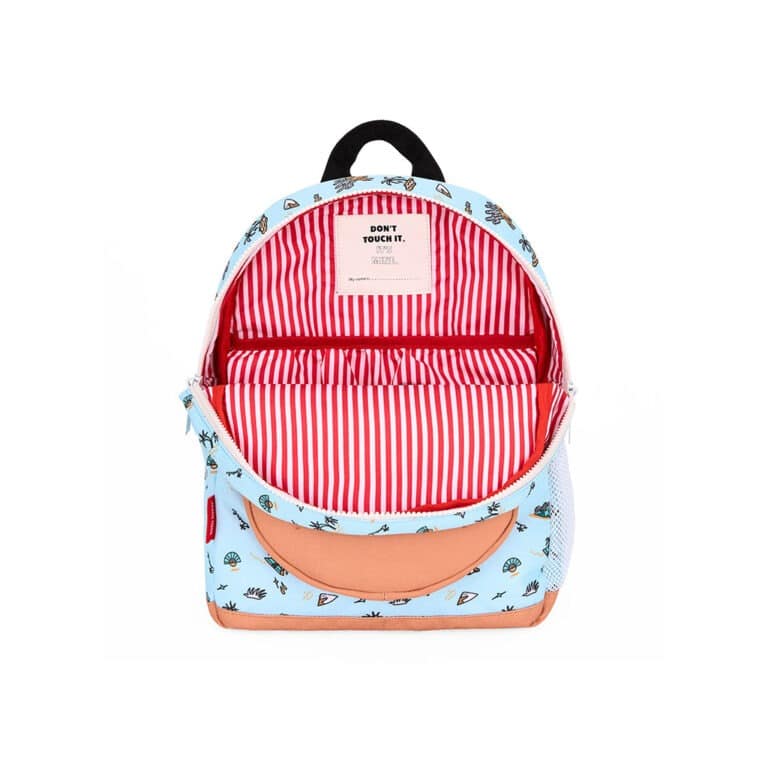 un sac à dos Blue Island, vue de face, ouvert sur fond blanc