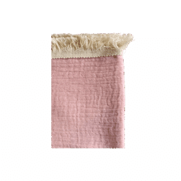 Cette serviette de plage fouta de couleur rose est l'indispensable à avoir pour vos journées plage !