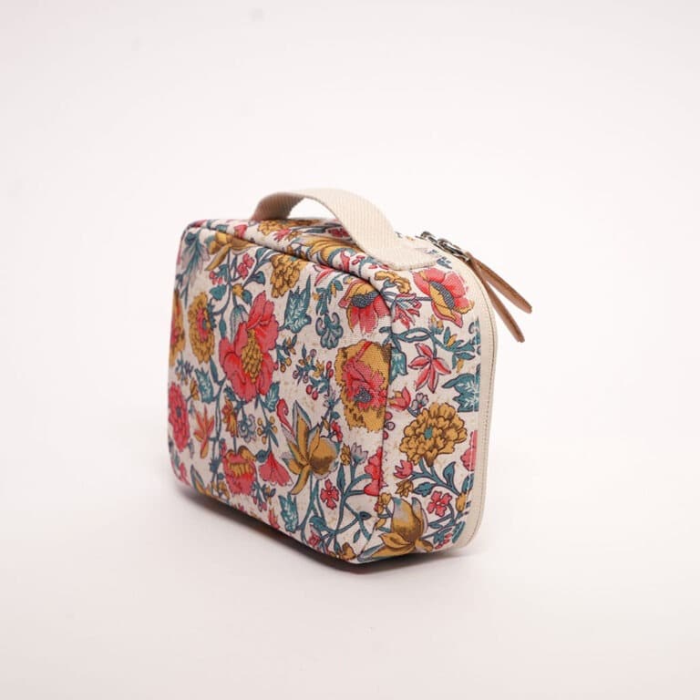 un sac isotherme Louise Misha de la marque Jojofactory, vue de côté sur fond blanc