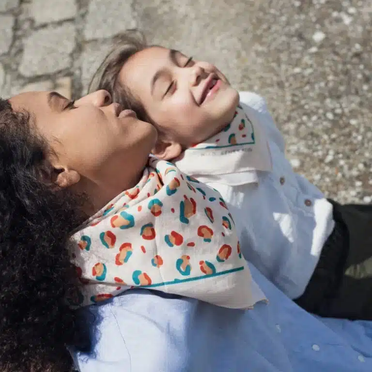 foulard graou écru chamaye look matchy matchy