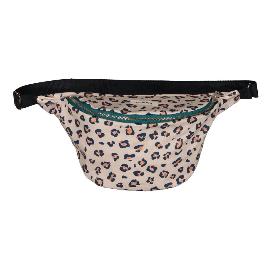 Sac banane à langer “All Over" Léopard – Mellipou - Vu de face sur fond blanc