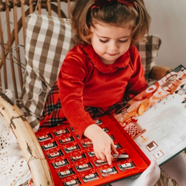 Calendrier de l’Avent – 24 petits livres pour attendre Noël – Sassi - Ambiance