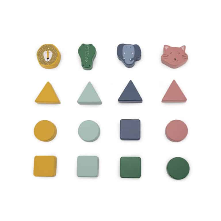 Boîte à formes en bois - Trixie Baby - Vue de face sur fond blanc