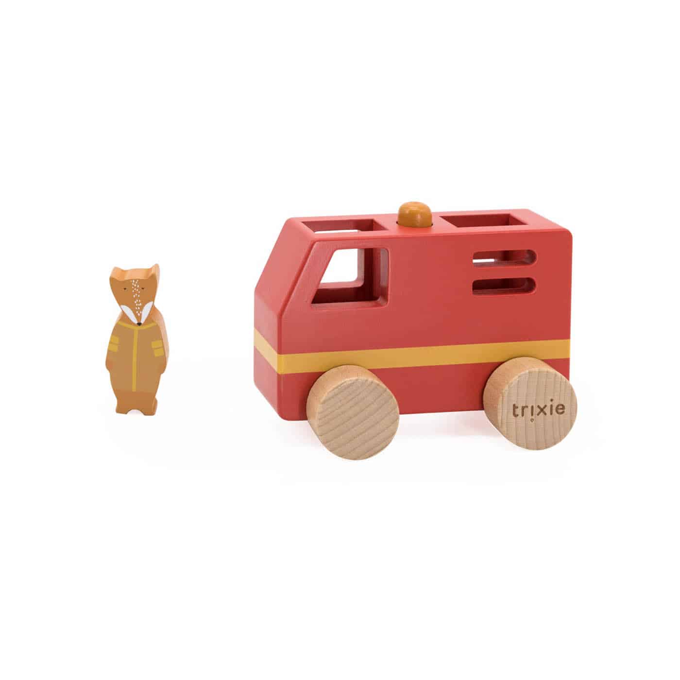 Petit camion de pompier en bois – Rouge – Trixie - Vue de face sur fond blanc