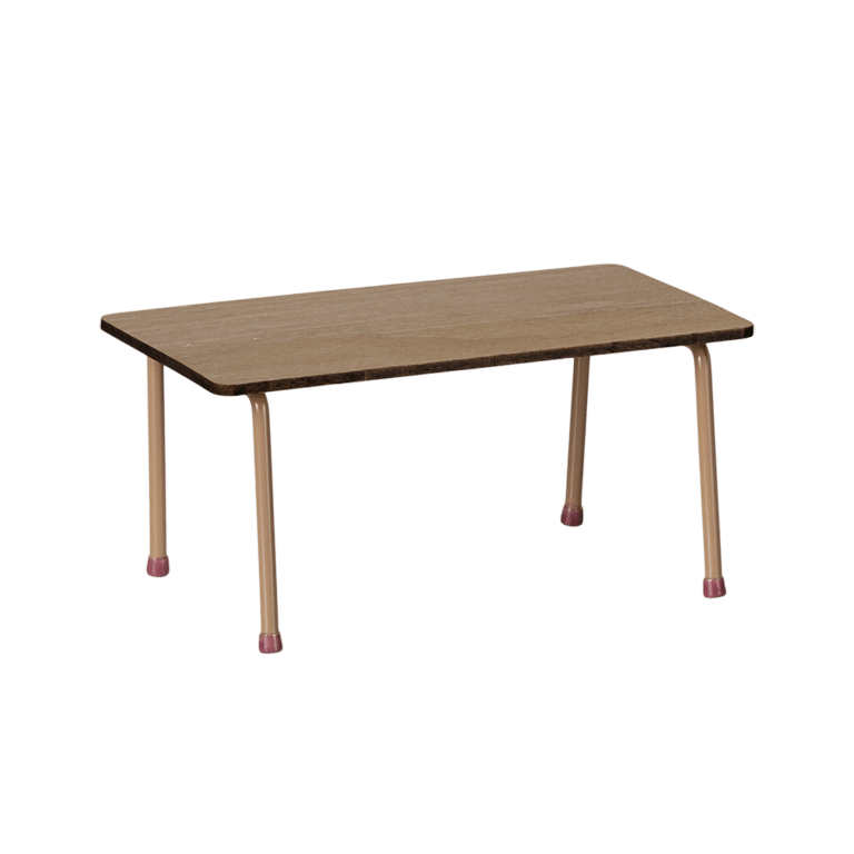 Ensemble table et chaises pour souris et lapins maileg