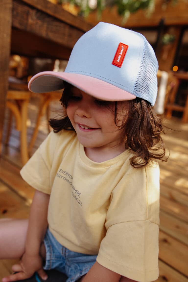 Casquette trucker enfant Rubber Hortensia – Hello Hossy - Ambiance