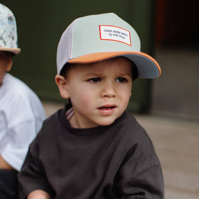 casquette trucker mini anis de la marque hello hossy