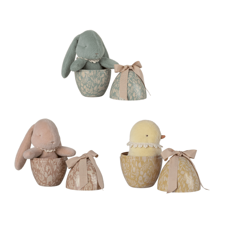 Doudou dans son œuf de pâques maileg