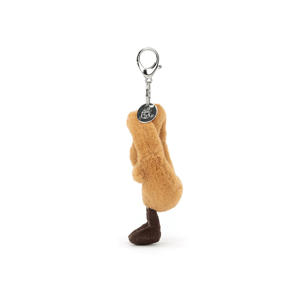Porte-clé Amuseables Bretzel - Jellycat, vue de côté sur fond blanc
