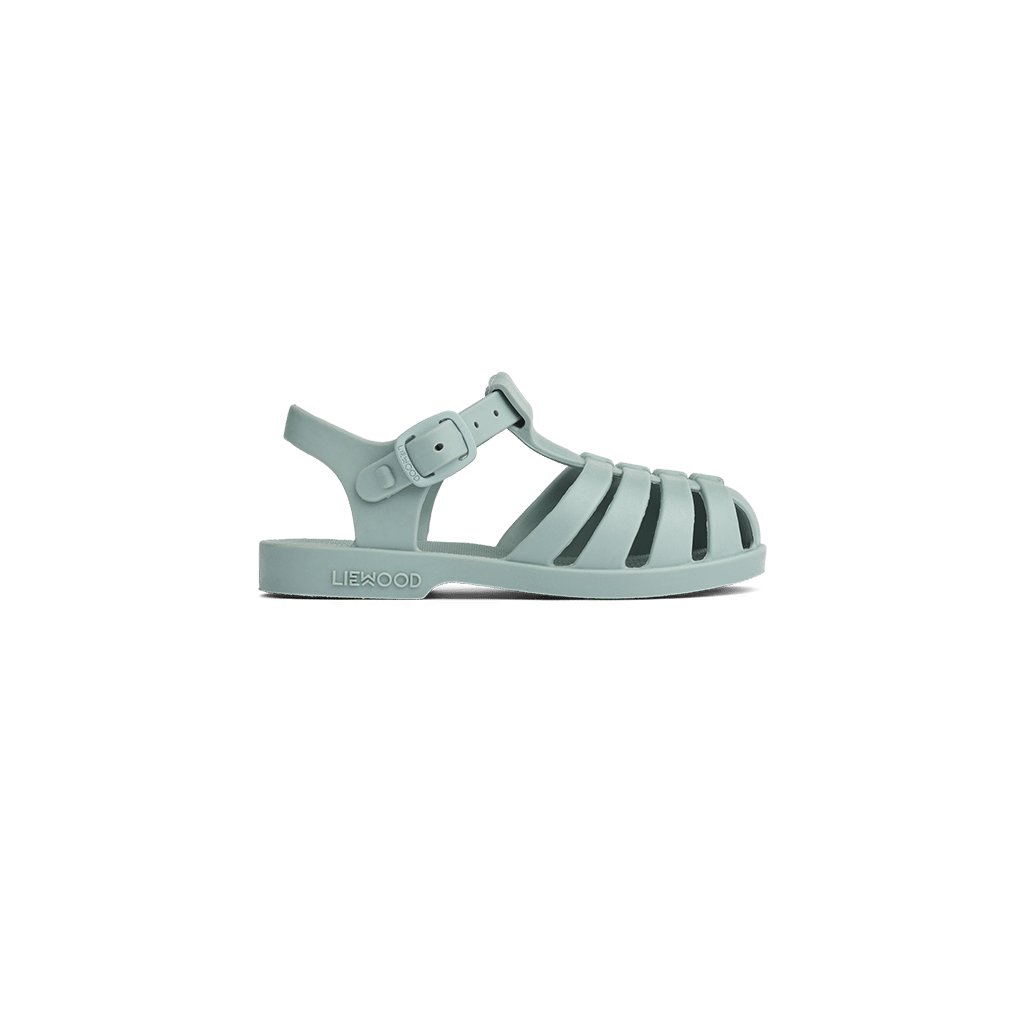Sandales de plage – Peppermint - Liewood, vue de côté sur fond blanc
