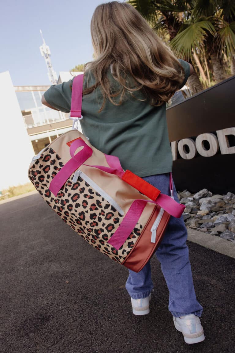 Sac de sport & weekend Léopard – Le modèle iconique pour les kids aventuriers - Ambiance