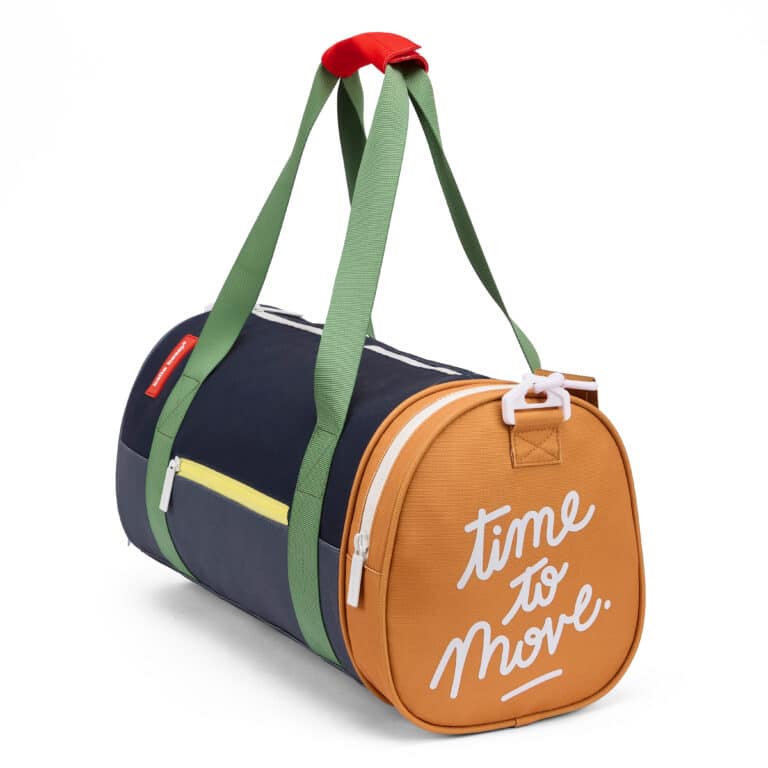 Sac de Sport Mini Marine – Hello Hossy - Vu de côté sur fond blanc