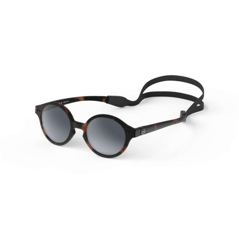 De la marque IZIPIZI, vue de côté sur fond blanc