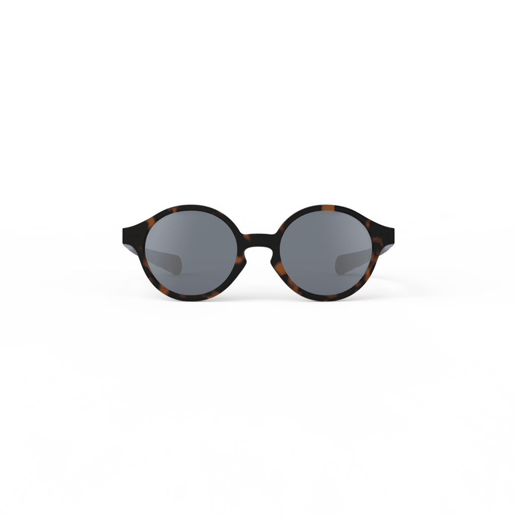 De la marque IZIPIZI, lunettes de soleil 9-36 mois vue de face sur fond blanc