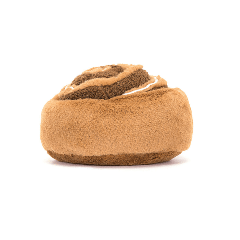 Brioche à la cannelle Amuseables, vue de dos sur fond blanc.