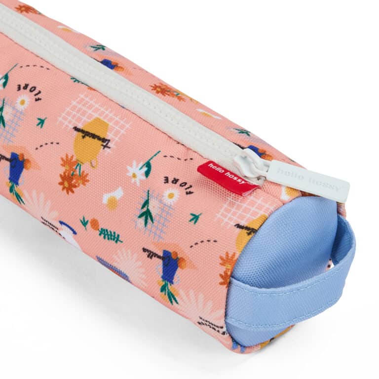 Trousse flore - Hello Hossy, vue de côté fermé avec zoom sur fond blanc