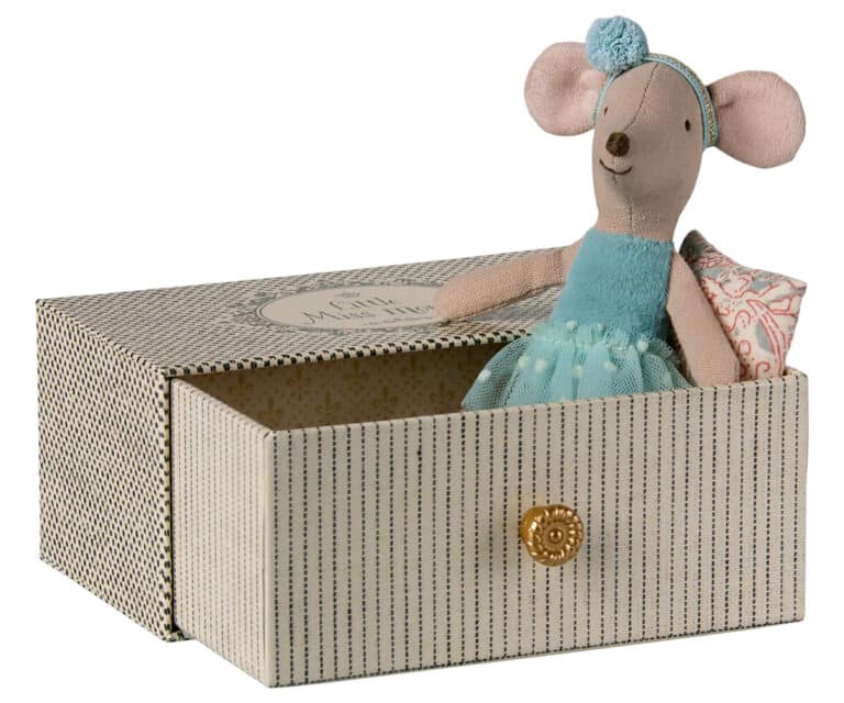 Souris danseuse dans sa boîte little sister menthe – Maileg Magasin de jouets centre-ville de Vannes