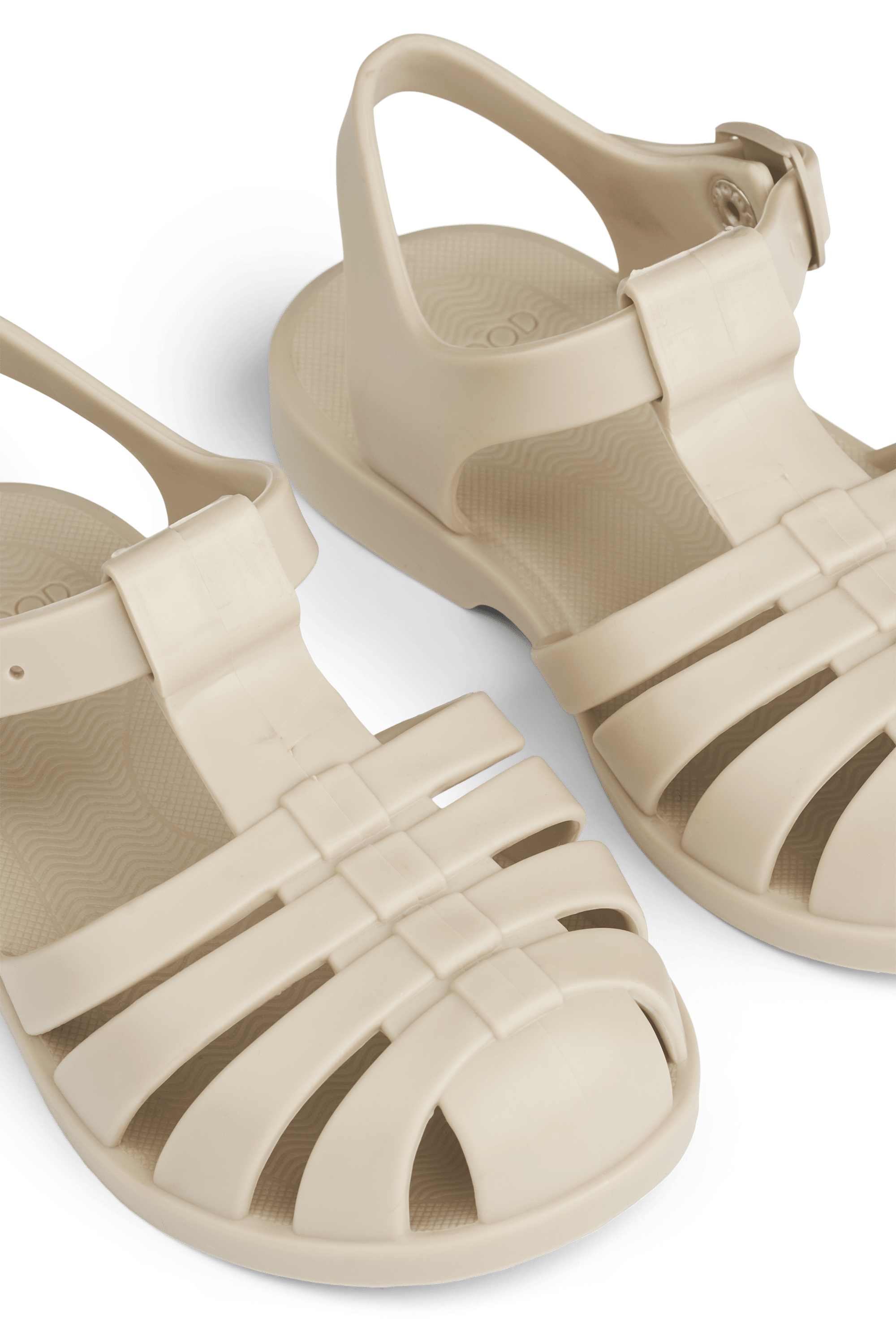 Sandales de plage - Sable - Liewood, zoom sur fond blanc